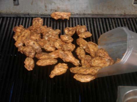 GRIILLIING REMINDER: Before cooking Chicken Wings, set the modified grill to a medium heat temperature and spray it with vegetable oil so that the Chicken Wings do not
