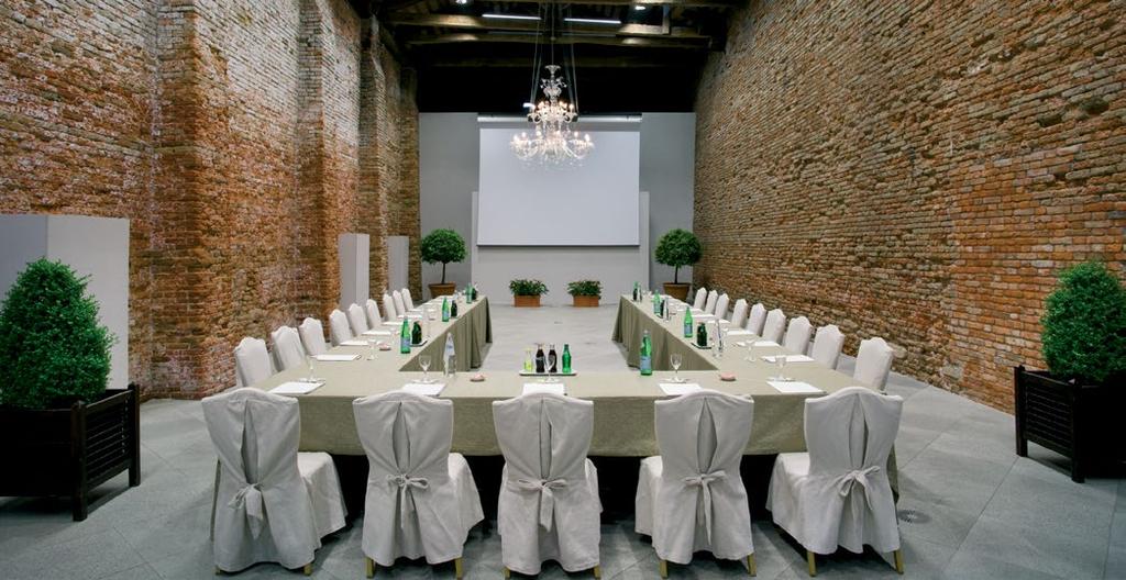 SPACE TO MEET SET IN A SECLUDED PART OF THE HOTEL, THE GRANARIES OF THE REPUBLIC OFFER AN IDEAL LOCATION FOR PEACEFUL, PRIVATE MEETINGS.