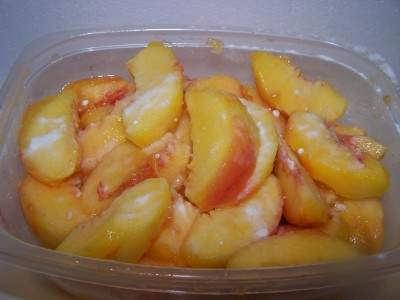 To keep the fruit from turning brown, when you get a bowlful, sprinkle 1/4 cup lemon juice or Fruit-Fresh (which is