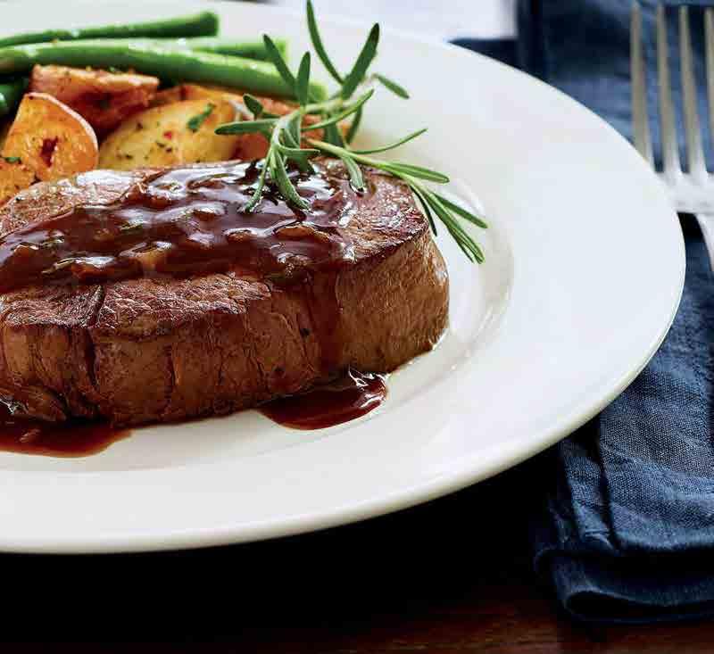 Filet Mignon with Garlic & Rosemary Sauce Take your traditional filet mignon and add a sauce with caramelized shallots, garlic and rosemary for an elegant plate focus that pairs well with roasted