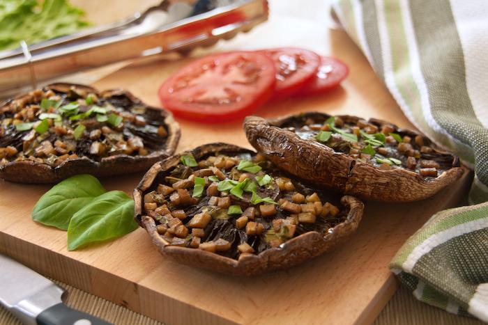 23. Savannah s Best Marinated Portobello Mushrooms Savannah s Best Marinated Portobello Mushrooms is a simple and easy to cook dish made with mushrooms, vinegar, soy sauce and wine.