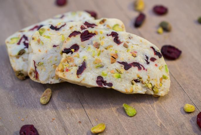 Cranberry Pistachio Shortbread 2 1/3 cups all-purpose flour 1/2 teaspoon kosher salt 1 cup (2 sticks) unsalted butter, room temperature 2/3 cup granulated white sugar 1 tsp pure vanilla extract 1 cup
