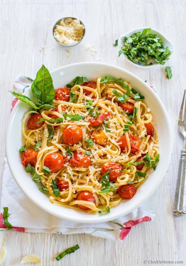 Margaret s Summer Pasta Ingredients 1) Pasta (Spaghetti or longer patsa advised) 2) Cherry Tomatoes (as many as possible) 3) Basil 4) Tomato sauce 5) Garlic (the more the