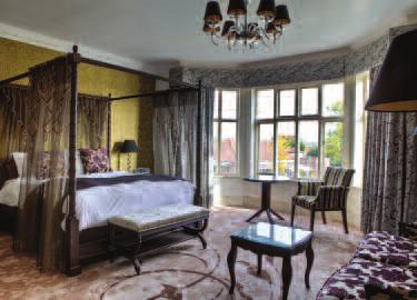 Executive Room 120 Deluxe Room 140 Superior Room 160 Four Poster & Feature Room 180 Suites 2 00 These prices