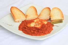Eggs with Tomatoes & Black Pepper on Toast 150 005 Eggs