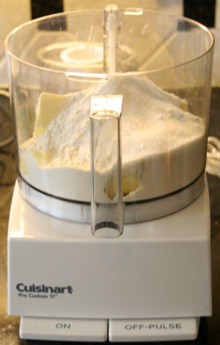 Sato production Koji preparation Aspergillus niger TISTR 3257 for 7 days at 30 o C Alcoholic fermentation Saccharomyces