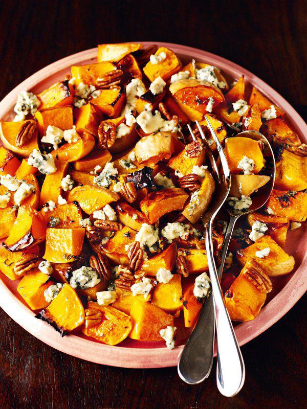 Anytime posts - Recipes This butternut squash with pecans and blue cheese recipe is a colorful and tasty side to add to your