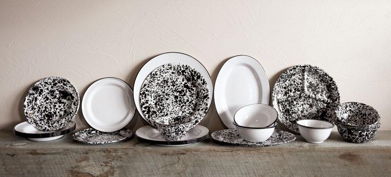 V95 / D0 V9 D16 D19 V99 D17 V17 V19 D99 V0 D9 V0 DINNERWARE For a chic, eclectic style, mix vintage and marble settings. Or keep it classic with one or the other.