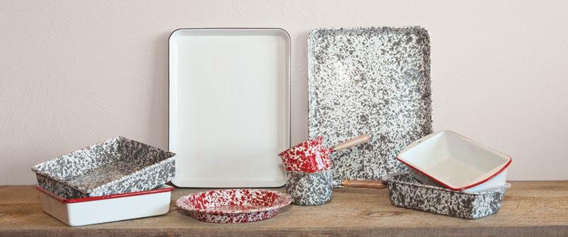 V90 D90 D101 V3 V101 D D130 D3 BAKEWARE Is there anything sweeter than this crisp vintage and cozy marble enamel bakeware?