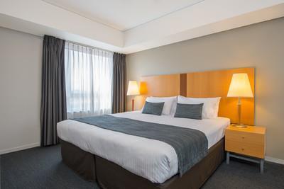 Accommodation Room Types Mantra Southbank offers central and stylish rooms for business travellers, groups or families staying in Melbourne.