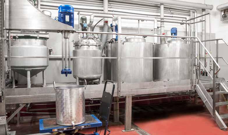 Powders, liquids, pastes and customized products are produced for applications in the Food, Beverage, Pharmaceutical, Cosmetics, Detergents, Household, Personal Care, Agro and Animal Feed Industries.