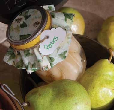 Using a flexible nonporous spatula gently press between the pears and the jar to release any trapped air bubbles. 4. Clean the rims with white vinegar and seal. 5.