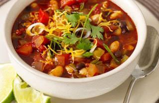 thecleansingauthority.com Vegetarian ChilI Yields 6-8 servings @ 290 calories per serving. Heat pan and spray with cooking spray. Add chopped onions, celery, garlic, and chilies.