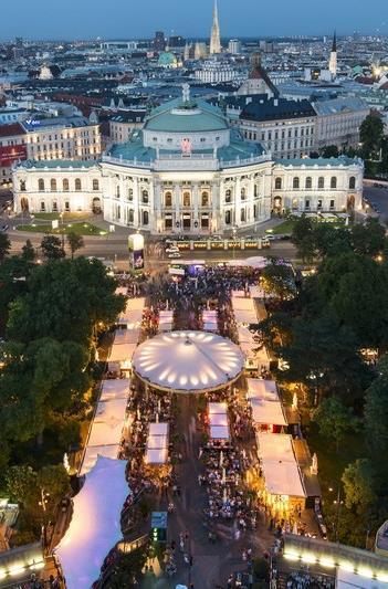 The Film Festival 2018 GENERAL INFORMATION The most popular open air food festival in Vienna On avg. 750.000 visitors on 65 festival days Europe s largest gourmet food market 12.