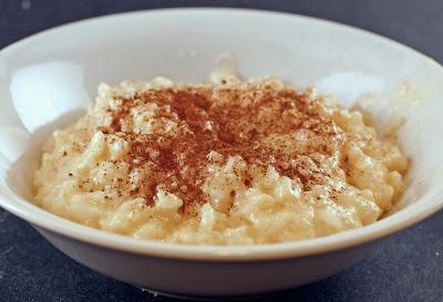 Milk-free rice pudding Ingredients 3 rounded tablespoons flaked rice 300 ml (10 oz) of milk substitute Method 1.