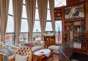 equipped with all modern extras. JOHN F. KENNEDY The split-level John F. Kennedy suite at the top of the lighthouse has a panoramic view.