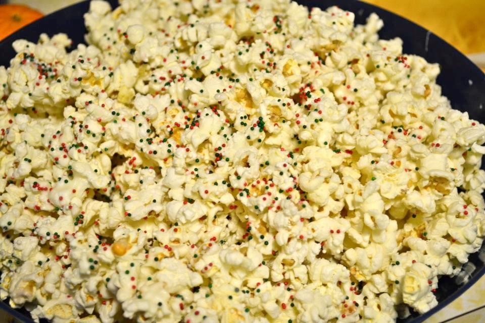 Christmas White Chocolate Popcorn Drizzle melted white