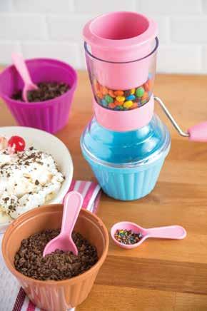 includes: 1 Plunger, 3 Candy Cups & 3 Spoons Box,