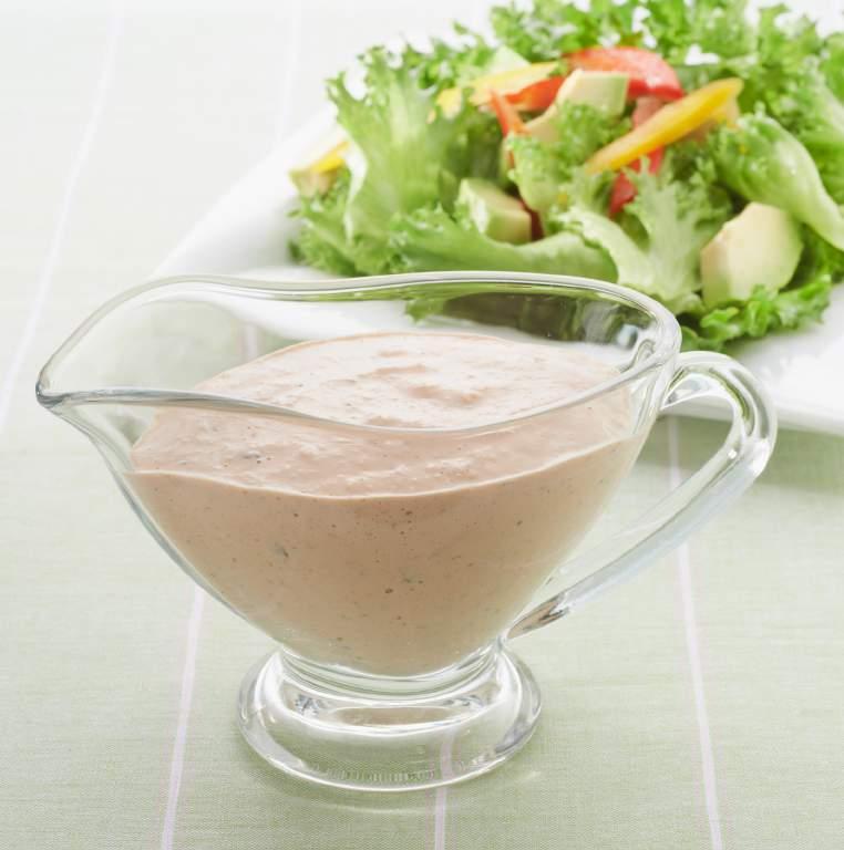 DRESSINGS & SAUCES Canada USA Thousand Island Dressing Grinder cup 100ml mayonnaise 50ml tomato ketchup 1 tablespoon milk 50g (about ¼) onion 40g pickles 1. Slice onion and soak in water.