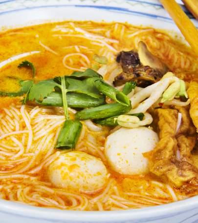 MAIN DISHES Malaysia Singapore Curry Laksa 60 ml (¼ cup) vegetable oil 1½ litres chicken stock 2½ teaspoons grated palm sugar 450g chicken thighs with bone and skin, or chicken thigh fillets, thickly