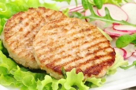 Turkey Burgers Yield: 4 servings You will need: mixing bowl, skillet, spatula, cooking oil spray 1 lb ground turkey salt + pepper fresh basil 1. Add the turkey, salt and pepper to a mixing bowl.