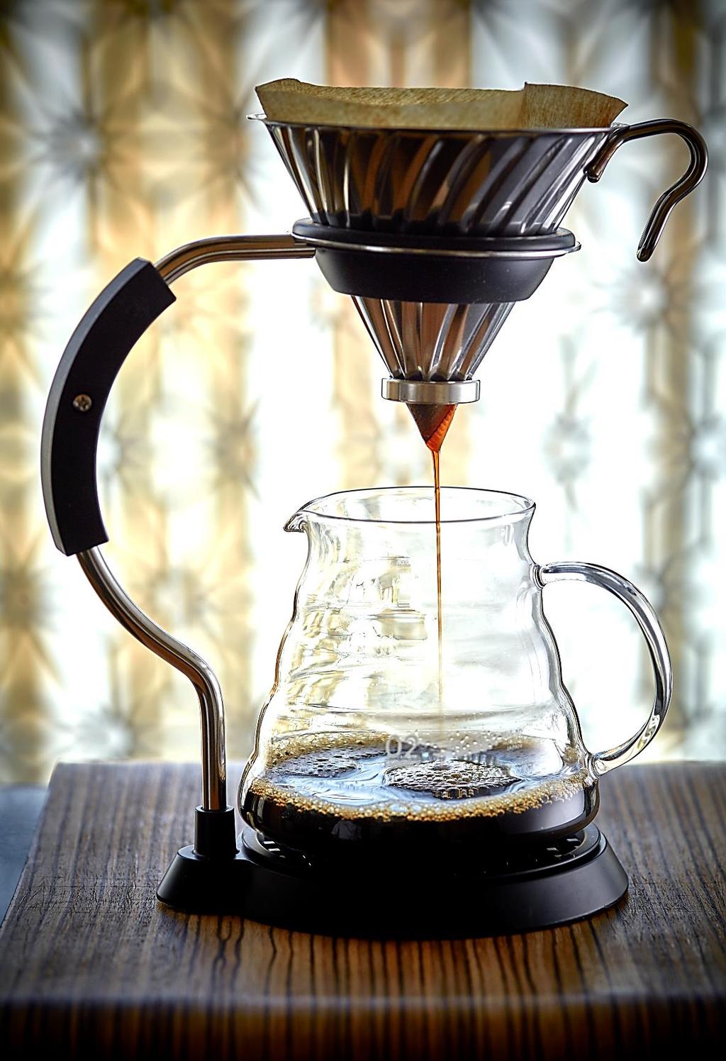 日本炭烧咖啡 JAPANESE CHARCOAL ROASTED COFFEE Your coffee without machine 如有对任何食物过敏或其他需要, 请告知服务员 Please Inform Our Service Staff If