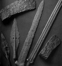 IRON AGE 1900-1400 BCE Iron became common after the Bronze Age.