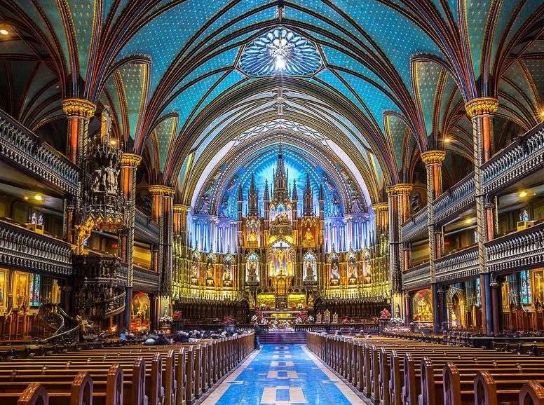 Enter Notre Dame Basilica and admire its majestic interior of sculpted wood, gold leaf and neo gothic architecture. Enjoy dinner at a local restaurant.