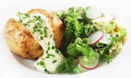 Vegetarian with sour cream & crisp leaf salad 8,50 Salmon with sour cream, crisp leaf salad & smoked salmon 11,50 1 2 3 Gensert's-