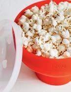 COM LÉKUÉ MICROWAVE POPCORN MAKER Pop a healthy snack in less than three minutes.