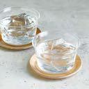 use. The series has a wide range, including items that pair glass with porcelain and