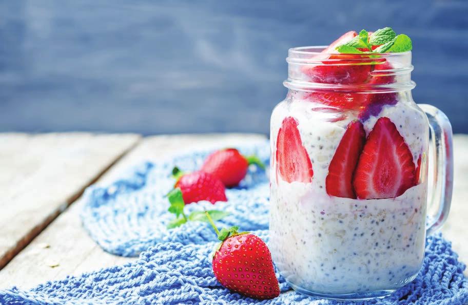 Peanut Butter Berry Overnight Oats 1/3 cup rolled oats 1/4 cup plain low fat Greek yoghurt 1/4 cup skim milk 2 tsp natural peanut butter 1 tsp maple syrup ½ cup mixed berries (fresh or frozen) 1.