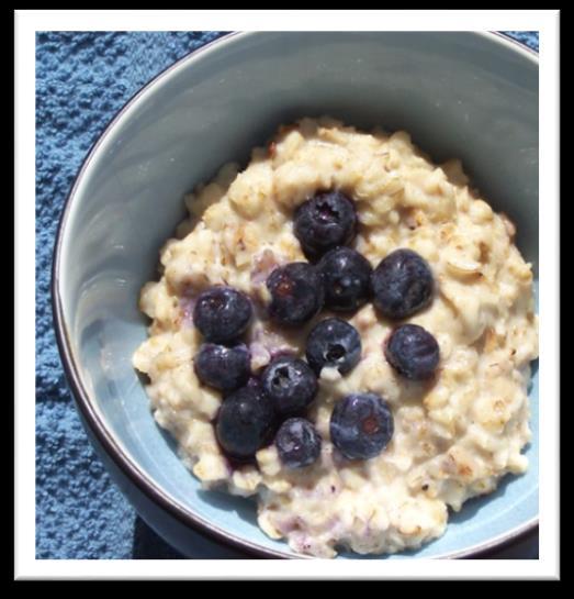 Blueberry/Raspberry Oatmeal Ingredients - Serves: 1 1/2 cup Rolled Oats (not instant) 1 cup Water Handful of Blueberries or Raspberries (washed) 1.