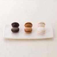 PATISSERIE MACARONS ASSORTED MINI MACAROONS Product Code: 27658 ± 10g Defrost - 1h30min-2h / 0-4 C ASSORTMENT