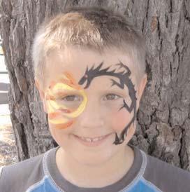 Deluxe Face Painter We can decorate up to 10 people per hour with a full face painting.