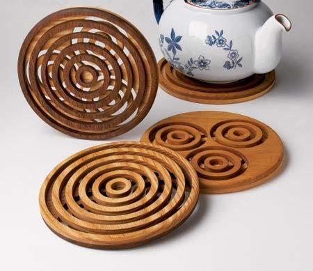 Trivet An object placed between a serving dish or bowl and
