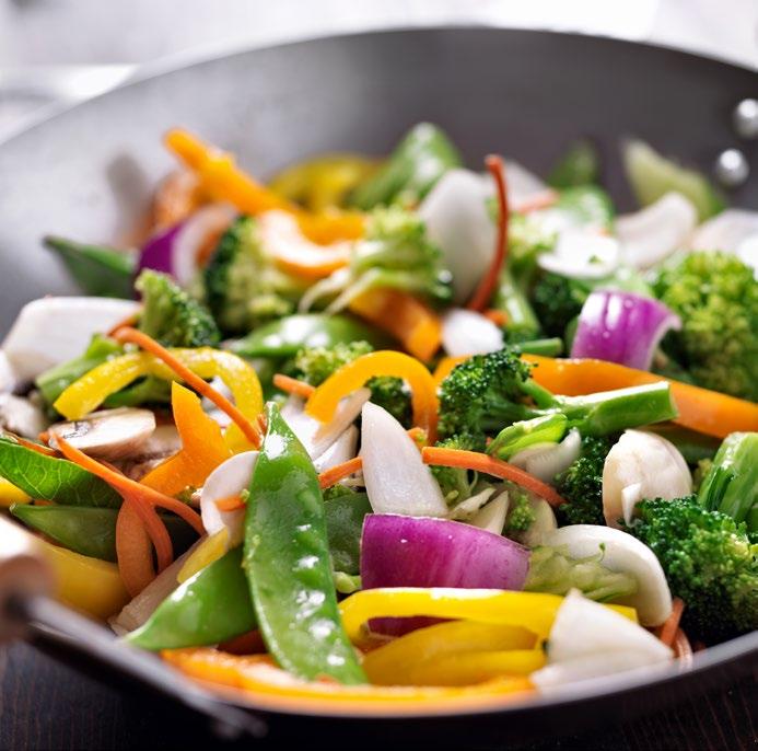 Take zucchini rinse and cut into sticks. Toss zucchini, garlic, pepper and olive oil in a bowl.
