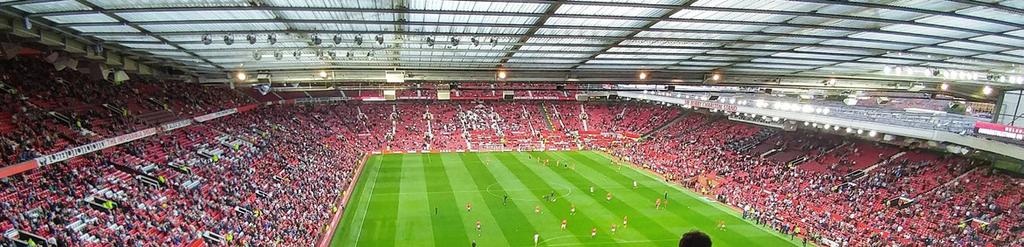 No 7 at Old Trafford Package (From HK$6,000/Person) Sir Bobby Charlton Stand Matchday VIP ticket (luxury, padded seat) Hawker style snacks available to take outside to stadium seats Champagne and