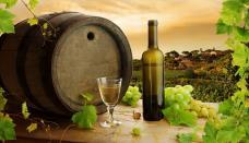 The ancient Egyptians (5000 years ago) had a welldeveloped wine production system Historical Role of Wine in