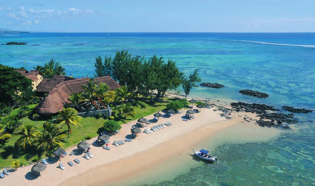 Located on an exclusive peninsula on the northern tip of Mauritius, the grounds of Le Canonnier spreadd out in a lush tropical park and overlooks the northern islets.