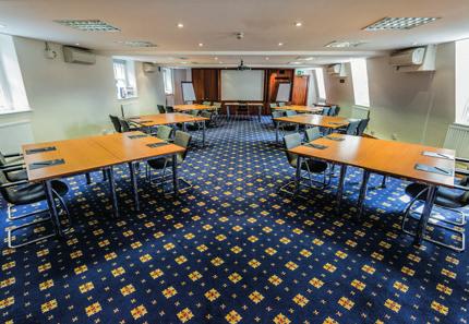 Shaftesbury Room Located on the fourth floor at 116 Pall Mall, this large multi-purpose meeting room is ideal for training sessions and