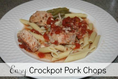 Easy Crockpot Pork Chops Pork Chops 1 Can of Diced Tomatoes 1 Can of Tomato Sauce (small can) Italian Seasoning Garlic Salt 1.
