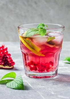 cranberry & pomegranate mojito 1/3 cup (approx 83 ml) cranberry and pomegranate juice 1 tablespoon lime juice 30ml white rum ¼ teaspoon Stevia (sugar substitute) ½ cup (125ml) champagne 1 heaped tsp