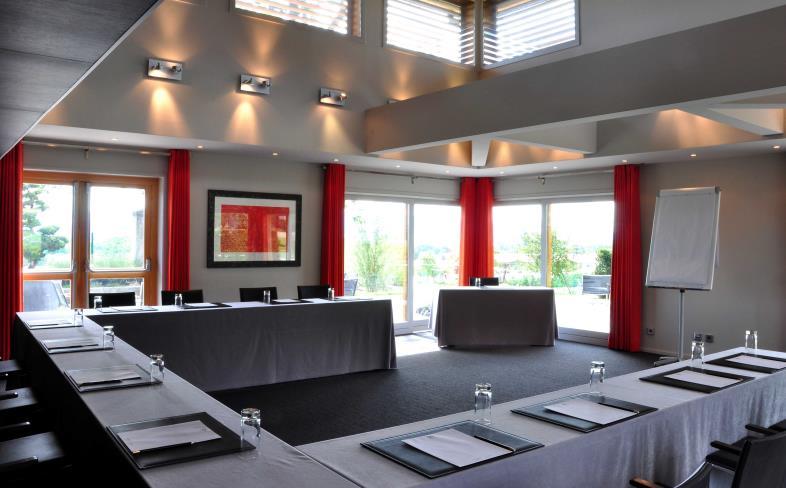 MEETING ROOMS Several meeting rooms are at