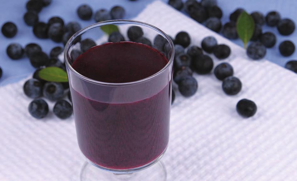 Blueberry Juice Blueberries have a high antiosianin content preventing cancer, stroke, aging and dementia. It is also good in restoring vision and improving memory. 1.