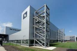 State-of-the-art Production Centres Avenches + Extension: Total investment: CHF 400 million Building surface: 16,700 m 2