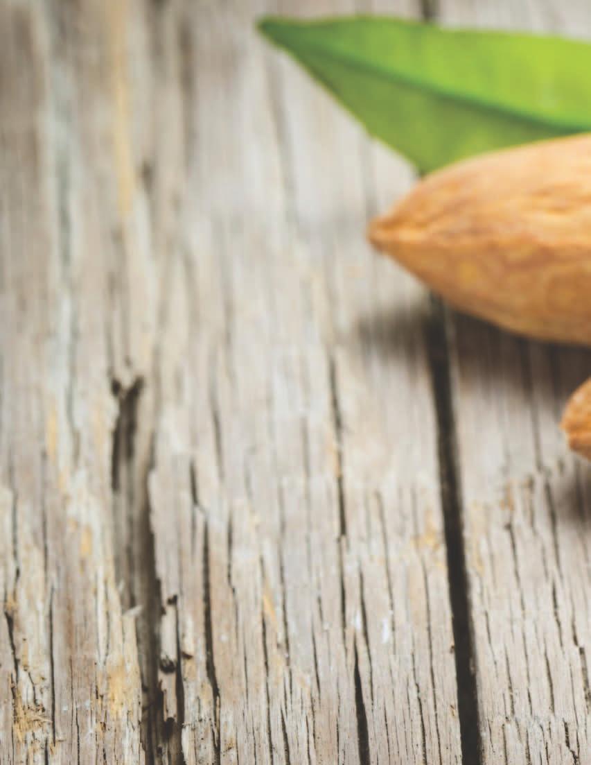 Packaging Almonds are packaged in 25 and 50 pound cartons of kernels, and 1 ton in-shell fiber bulk sacks. Pearl Crop also uses nitrogen-filled bags that can hold up to 50 pounds.