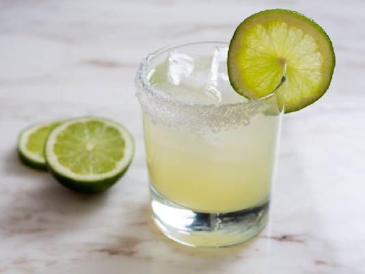 INGREDIENTS 2 oz Tequila 3/4 oz Lime juice 1/2 oz Agave nectar MIX IN MIX Shaker Ice > Shake >