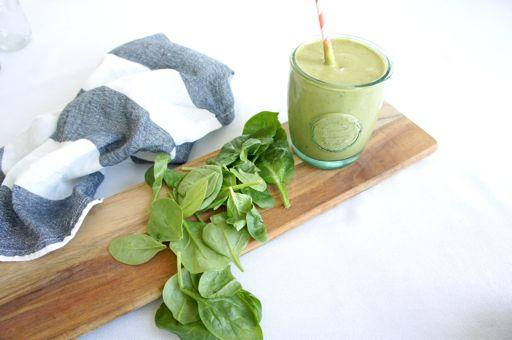 TROPICAL GREEN GODDESS SMOOTHIE 1 cup coconut almond milk or coconut water ¾ cup greek yogurt 1.