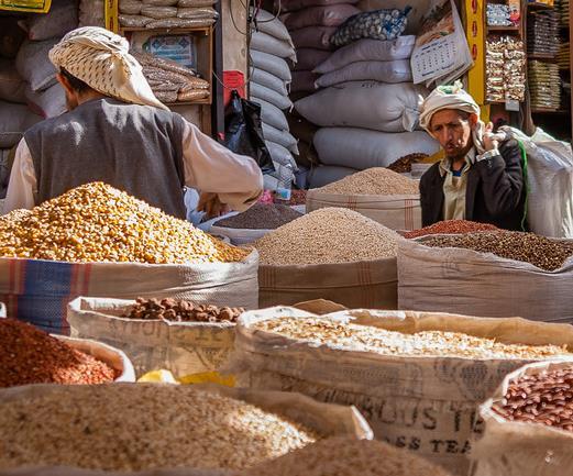 Retail prices of basic food items continued rising in February 2018 following worsened scarcity of commodities in local markets, the rapidly depreciating Yemeni Riyal, high cost of transportation due